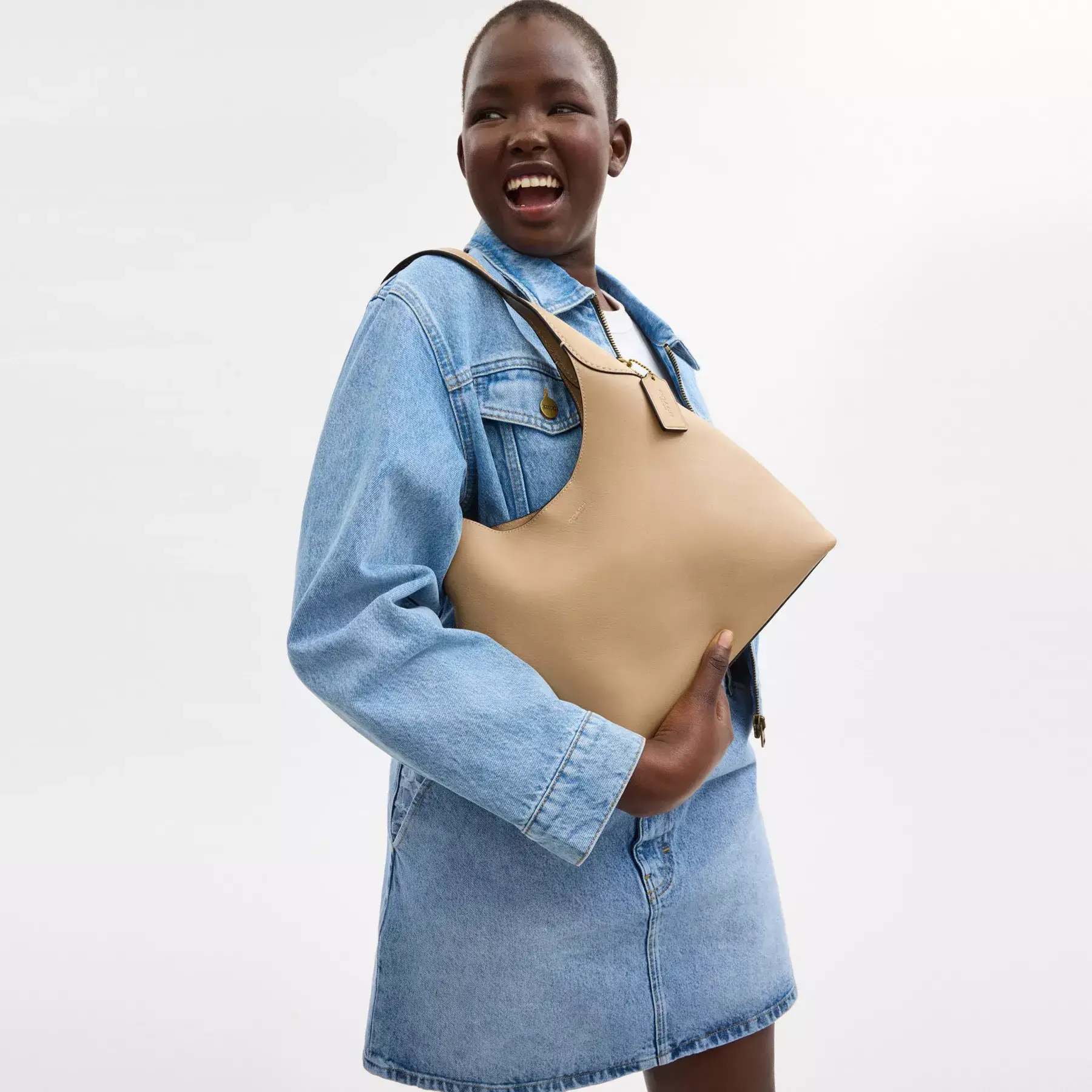 Brooklyn Shoulder Bag 28 Tan Brooklyn Shoulder Bag 28 Tan