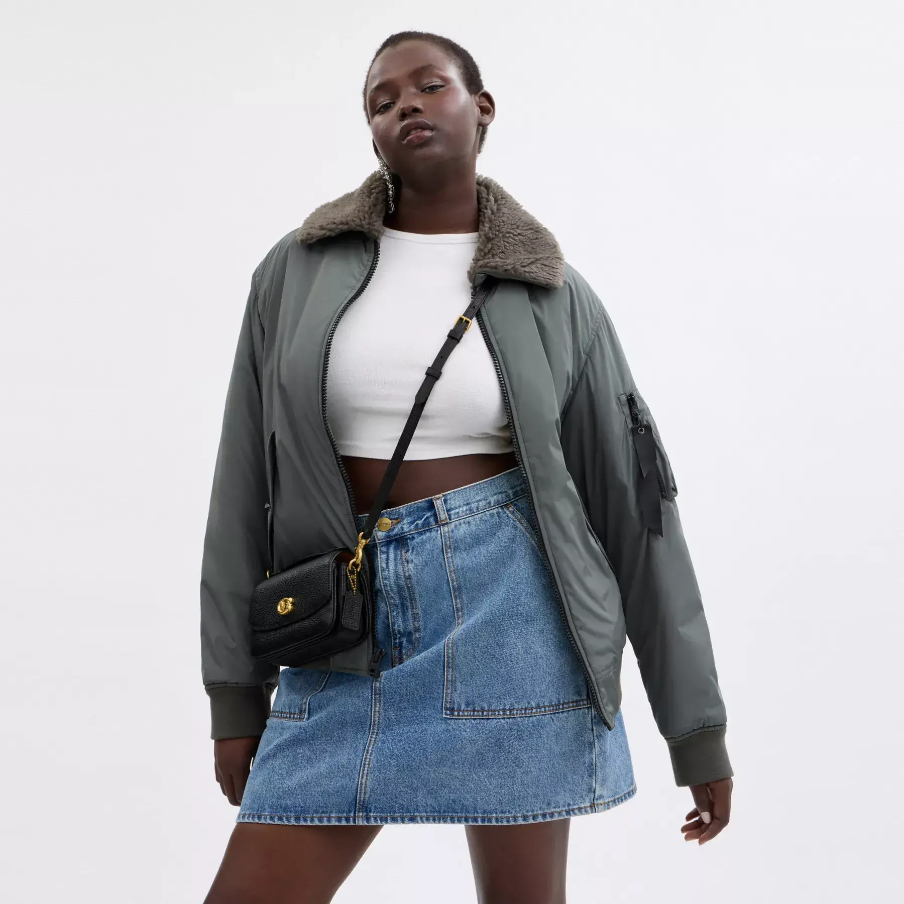 Cassie Crossbody Bag 17 Black Cassie Crossbody Bag 17 Black