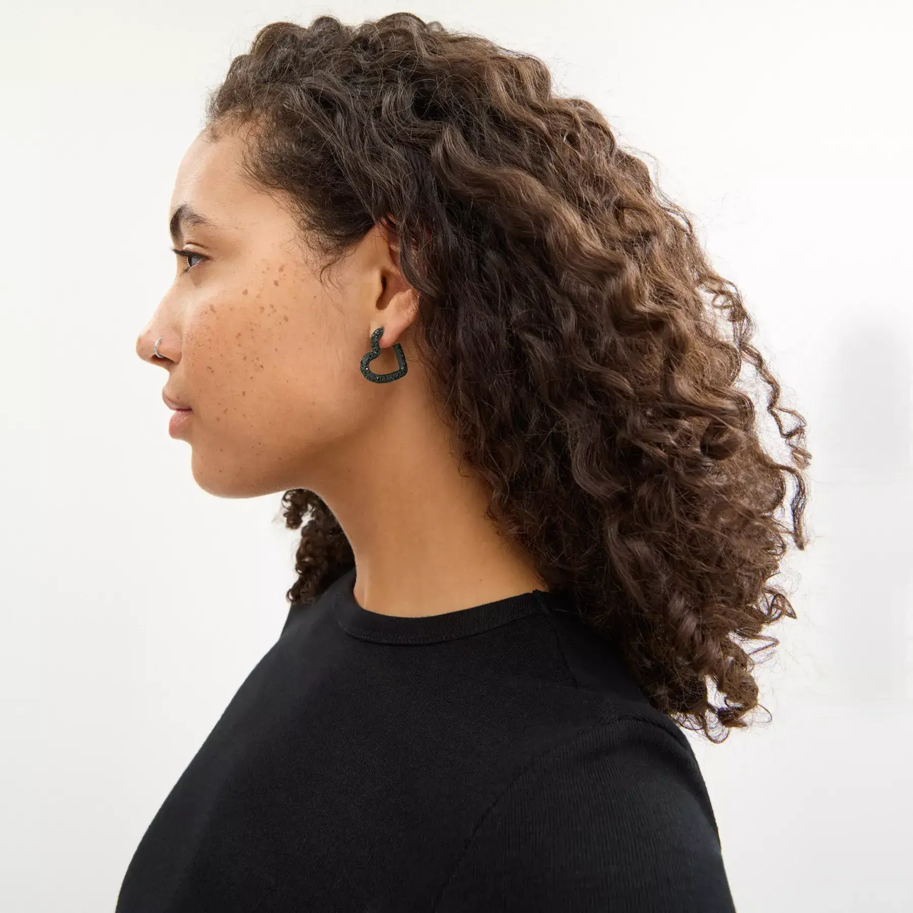 Pavé Heart Hoop Earrings Black Pavé Heart Hoop Earrings Black