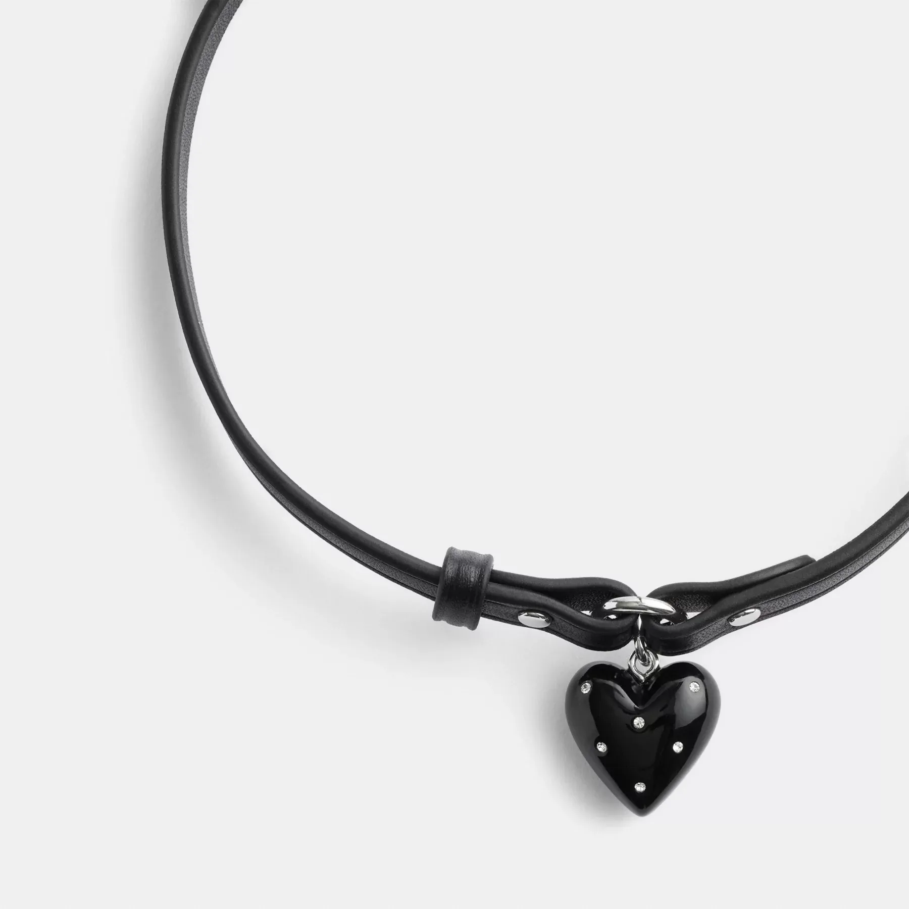 Resin Heart Charm Leather Choker Silver/Black