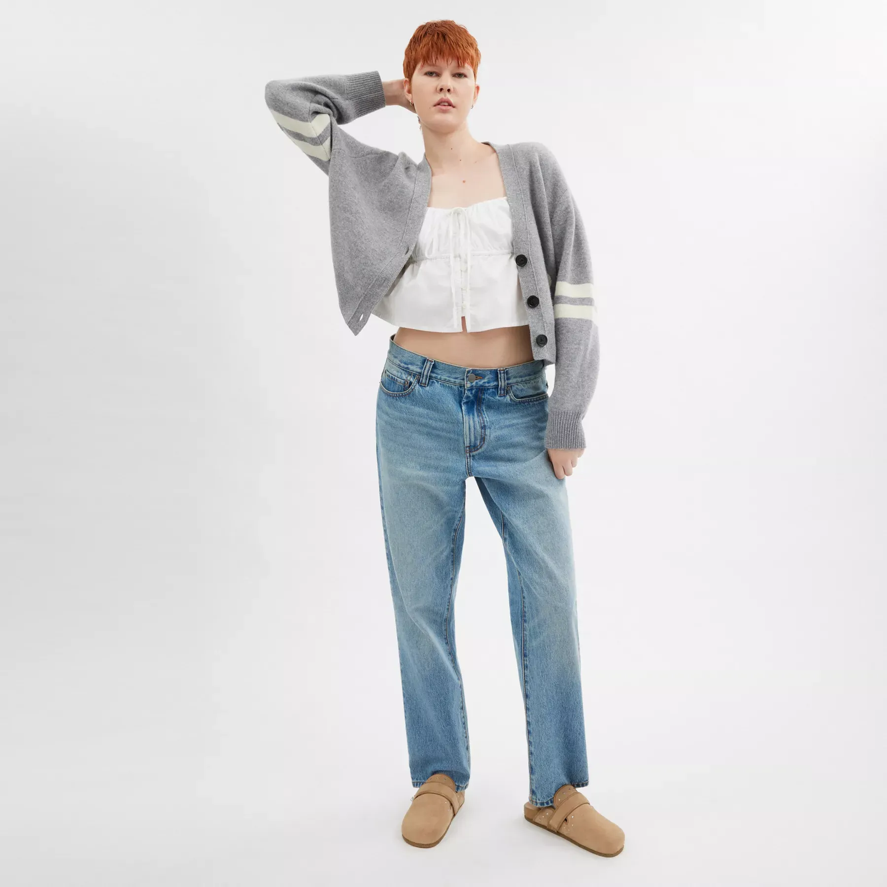 Signature Script Cropped Cardigan Gray Signature Script Cropped Cardigan Gray